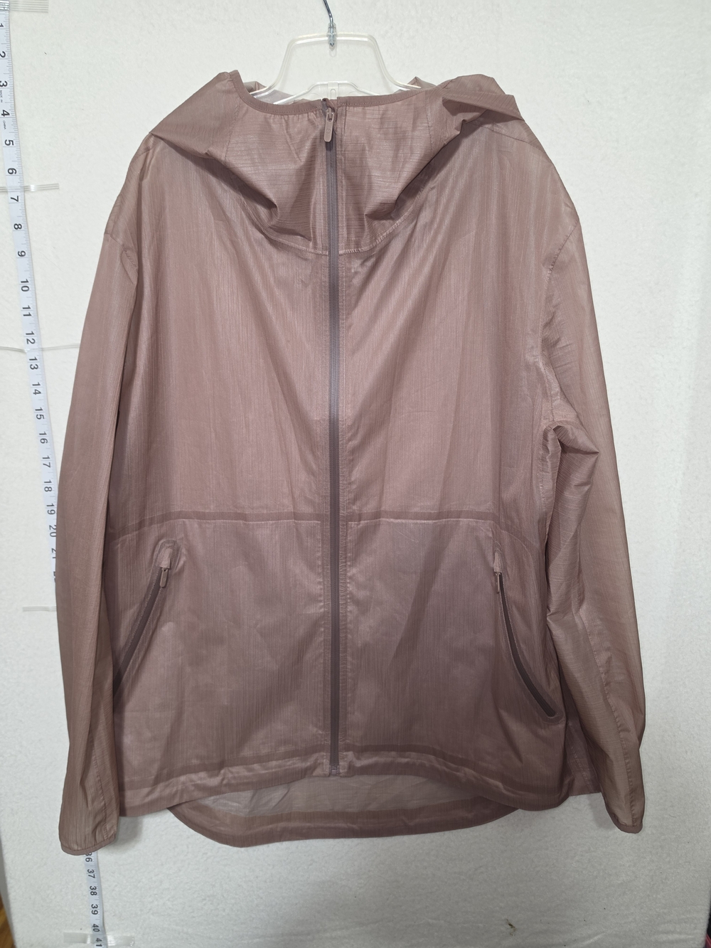 lululemon athletica Lightweight Hooded Jacket in Dusty Rose